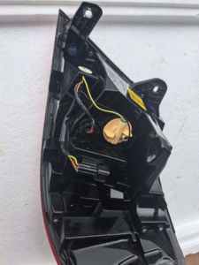 Para <span class=keywords><strong>Honda</strong></span> <span class=keywords><strong>Accord</strong></span> Hybrid 2018-2022 Lámpara trasera azul Luz trasera usada 33550-TVA-H61 - Product Image 4