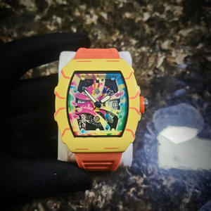 Reloj de lujo para hombre de marca suiza, resistente al agua, de gama alta, estilo mecánico transfronterizo, reloj de cuarzo, reloj de aleación con encanto de grafiti - Product Image 1
