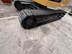 Excavatrice Caterpillar CAT 310 récente de faible durée de fonctionnement utilisée pour les travaux agricoles et l'aménagement paysager résidentiel - Product Image 6