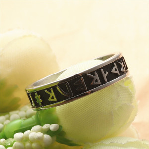 Anillo con letras vikingas de acero y titanio de estilo europeo, joyería Retro Punk Unisex, regalo 22 - Product Image 3