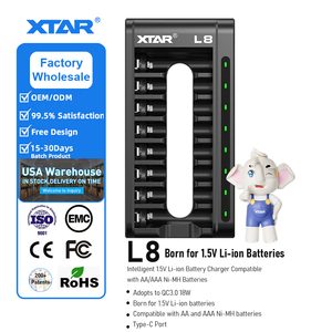 Chargeur intelligent XTAR L8 à 8 emplacements pour piles rechargeables AA/AAA 1,5 V et 1,2 V - Product Image 1