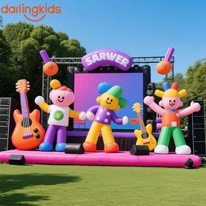 Arco Inflable Gigante con Forma de Fresa para Festivales Musicales, Arco de Entrada Personalizable con Notas Musicales y Decoración de Fresas - Product Image 5