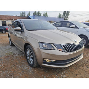 Guazi Bas <span class=keywords><strong>Prix</strong></span> <span class=keywords><strong>Skoda</strong></span> <span class=keywords><strong>Octavia</strong></span> Essence 1.5 Voiture d'occasion FWD 5 Sièges - Product Image 3