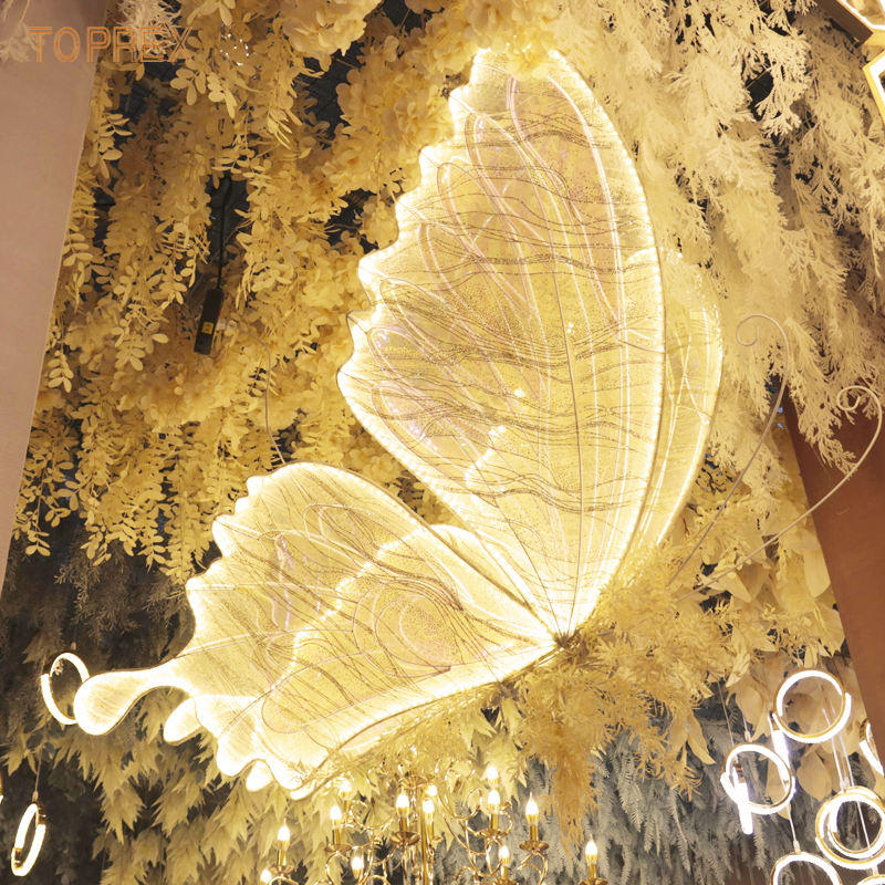 Flor de Mariposa Blanco Cálido