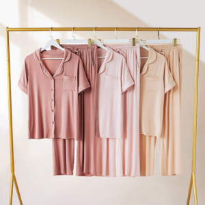 <span class=keywords><strong>Pigiama</strong></span> da donna Fung 8006 all'ingrosso, in modal, semplice, con top a <span class=keywords><strong>maniche</strong></span> <span class=keywords><strong>corte</strong></span>, <span class=keywords><strong>pantaloni</strong></span> <span class=keywords><strong>lunghi</strong></span> e slip, per il tempo libero - Product Image 6