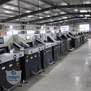 Vente chaude Industrie Auto Guillotine Cutter Flexo Cup Impression et Coupe Électrique <span class=keywords><strong>Utilisé</strong></span> Machine De Découpe De Papier Prix à Vendre Japon - Product Image 5