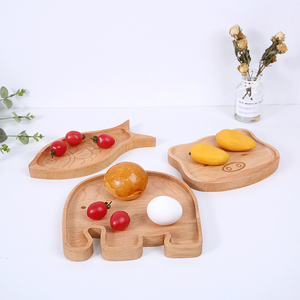 <span class=keywords><strong>Assiette</strong></span> <span class=keywords><strong>en</strong></span> <span class=keywords><strong>bois</strong></span> <span class=keywords><strong>pour</strong></span> bébé <span class=keywords><strong>en</strong></span> forme de dessin animé mignon, plateaux de service <span class=keywords><strong>pour</strong></span> enfants, surface vernie écologique, épaisseur de 2 cm - Product Image 3
