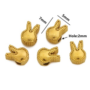 Cuentas con forma de cabeza de conejo, de acero inoxidable chapado en oro, accesorios de joyería DIY, cuentas sueltas para pulseras, lazos para el cabello y manualidades. - Product Image 2
