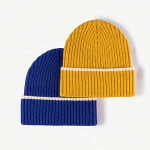 Gorro de punto acrílico cálido de invierno de alta calidad Unisex, ropa de calle colorida con logotipo personalizado para esquí, uso diario en fiestas de ciclismo - Product Image 3