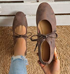 Nuove <span class=keywords><strong>Scarpe</strong></span> Casual da Donna Stile Europeo e Americano Traforate <span class=keywords><strong>con</strong></span> <span class=keywords><strong>Tacco</strong></span> <span class=keywords><strong>Alto</strong></span> e Lacci Taglie Grandi - Product Image 4