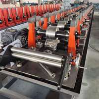 Chaîne de production Offre Spéciale de porte d'ascenseur d'ascenseur petit pain formant l'opération complètement automatique de machine de fabrication avec des trous de poinçon