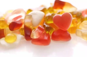 Macchina per Confezionamento Verticale <span class=keywords><strong>di</strong></span> Patatine Piccole al Peperoncino, Patatine <span class=keywords><strong>Simba</strong></span>, Caramelle Gommose, Semi Niknax - Product Image 4