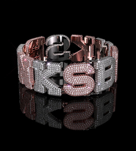 Bague d'articulation araignée Hip Hop personnalisée pour hommes en or 9K/14K/18K diamants de laboratoire taille ronde certifiés IGI pour les mariages et les fêtes - Product Image 5