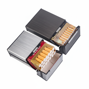 Étui à cigarettes magnétique en métal ultra-léger LMCF-0064 - Product Image 1
