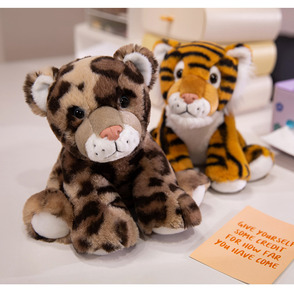 En gros Animaux en peluche grandeur nature assis : Éléphant, Grenouille, Girafe, Vache, Tigre, Panda, Singe - Product Image 2