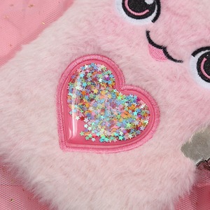 Diario A6 con Diseño de Corazón de Peluche Rosa, Papelería Creativa y Linda con Lentejuelas y Candado para Tomar Notas - Product Image 3