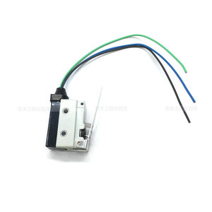 ไมโครสวิตช์ Doosan Daewoo รุ่น WD006 SPDT สำหรับรถขุด ระบบล็อคเพื่อความปลอดภัย ใช้งานได้ 100,000 ครั้ง มาตรฐาน IP21 - Product Image 2