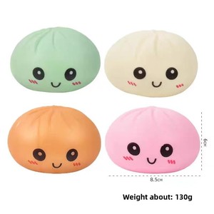 Produit transfrontalier le plus vendu : Jouet anti-stress en TPR, modèle Zhejiang FZBZ, simulation de boulette de ravioli ou de pain vapeur, mini jouet à presser pour le plaisir de la relaxation - Product Image 5