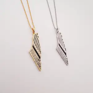 Wholesale New Trend Silver Necklace Palestine Map In Koufieh Pattern Pendant Waterproof 316l Stainless Steel Necklace Jewelry