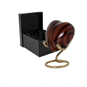 Urne coeur avec support et boîte Urne souvenir pour les cendres humaines Honore votre bien-aimé avec des mini urnes Mini urne de crémation pour hommes et femmes - Product Image 1