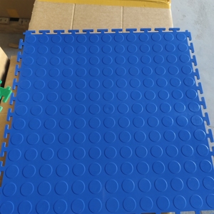 Thick PVC Interlocking Workshop Floor Heavy Duty Design for Truck Repair Centers and Industrial Garages - Product Image 3