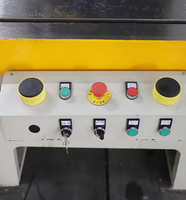 Presse hydraulique CNC à cadre ouvert de 125 tonnes avec moteur à roulement et pompe - Haute précision