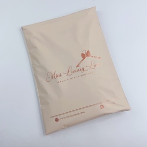 Sacs d'expédition écologiques biodégradables personnalisés avec logo pour l'emballage de vêtements, vente chaude - Product Image 5