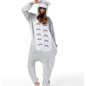 <span class=keywords><strong>Combinaison</strong></span> en flanelle noire pour femme, <span class=keywords><strong>combinaison</strong></span> à capuche avec appliques - Product Image 3