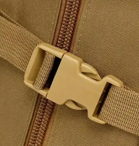 Accesorio lateral de hebilla de liberación rápida de plástico de diseño diferente para collares de perros y cinturones de cincha - Product Image 3