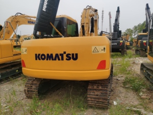 มือสองประสิทธิภาพสูงตีนตะขาบญี่ปุ่น Komatsu pc130 รถขุดไฮดรอลิกขุดสําหรับ Komatsu pc70/pc110/pc200/pc300 - Product Image 3