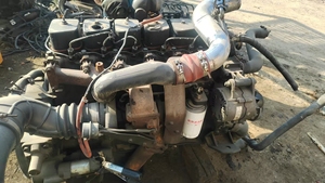 Giảm Giá Lớn Sử Dụng Cummin S Động Cơ <span class=keywords><strong>6bt</strong></span> <span class=keywords><strong>5.9</strong></span> Sử Dụng Chính Hãng Động Cơ <span class=keywords><strong>6bt</strong></span> Máy Phát Điện Diesel Cho Xe Tải Trong Kho - Product Image 3