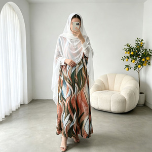 Ensemble Abaya à imprimé abstrait pour femmes, style kimono ouvert, robe musulmane en mousseline avec hijab, vente en gros pour l'Aïd Ramadan - Product Image 4