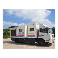 Única clínica móvil vehículo hospital camión