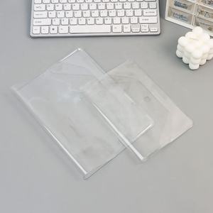 Le livre de reliure de budget d'exercice clair couvre le protecteur de manchons en plastique transparent imperméable pour l'<span class=keywords><strong>agenda</strong></span> de classeur de cahier d'école a6 - Product Image 4