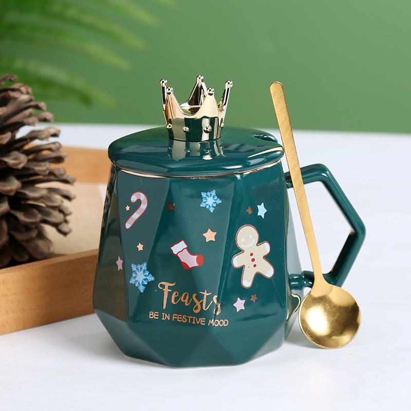 ถ้วยเพชรคริสต์มาส-สีเขียว-ปกและช้อน-แพ็คสามัญ