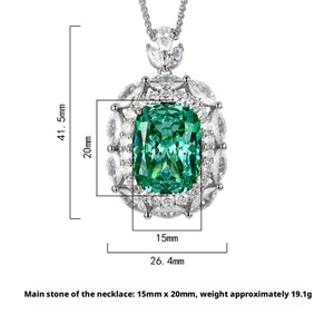 Collier Pendentif Grand Halo en Laiton avec Zircon Cubique de Haute Qualité Anti-ternissement Style Vintage pour Cadeau de Festival - Vente en Gros - Product Image 6