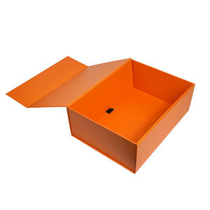 Boîtes cadeaux rigides en carton avec fermeture magnétique de luxe personnalisées avec finition mate pour l'emballage d'huiles essentielles et de crèmes pour le <span class=keywords><strong>visage</strong></span> - Product Image 2