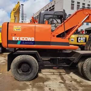 Excavatrice sur pneus Hitachi EX100 d'occasion, performance stable, machine de terrassement hydraulique en bon état - Product Image 5