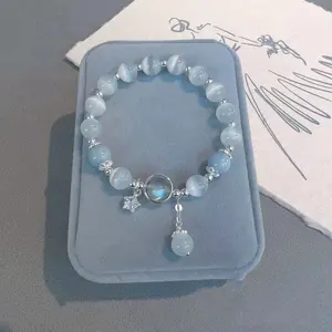 Pulseira de opala de luxo ajustável para mulheres, pulseira de opala azul com pingente de borboleta, joia fashion com contas de pedras lunares, pulseira elástica