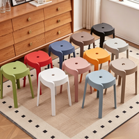 Tabouret rond en plastique empilable, étanche et anti-collision, en stock, à prix abordable, pour salon de thé, appartement, usage quotidien en intérieur