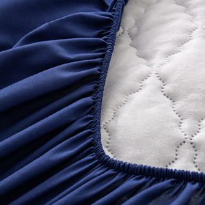 Factory Wholesale <strong>Single</strong> Piece Thickened Quilted Urine Barrier Bed Cover Sheet Simple Solid Color Waterproof Mattress <strong>Protector</strong> - Product Image 4