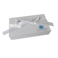 Emballage de carte de crédit VIP personnalisé, élégance blanche, avec matériaux recyclés, gaufrage, ruban, aimant, NFC, boîte cadeau