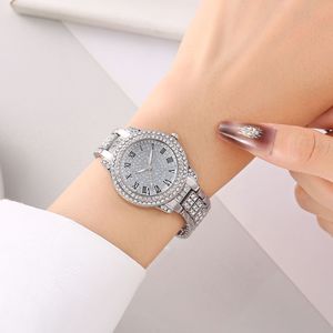 Nuevo reloj <span class=keywords><strong>para</strong></span> <span class=keywords><strong>mujer</strong></span>, reloj de cuarzo con diseño estrellado, <span class=keywords><strong>conjunto</strong></span> casual a la moda con correa de acero y diamantes de imitación. - Product Image 4