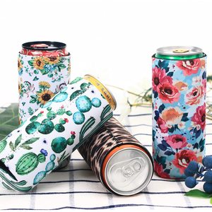 Manchons personnalisés pour canettes fines de 12 oz, porte-canettes isolant en néoprène, idéal pour les fêtes de Noël - Product Image 2