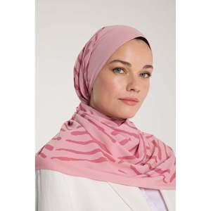 ผ้าคลุมไหล่เพียวโทน - ลายวี - สีชมพู - สีชมพูอมแดง - ลายวี - สีชมพู - สีชมพูอมแดง - Product Image 1