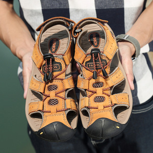 Outdoor Men's Genuine Leather <b>Closed</b> <b>Toe</b> <b>Sandals</b> Waterproof Casual Hiking Shoes Summer Breathable Rubber Sole - Product Image 2