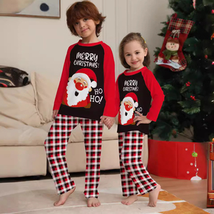 Pijamas Navideños de Poliéster Personalizados al por Mayor, Estampado de Dibujos Animados de Santa Claus, Ropa de Dormir a Rayas, Conjunto Familiar a Juego, Listo para Enviar - Product Image 3