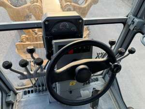 Niveleuse d'occasion SEM Niveleuse SEM Niveleuse 921 Caterpillar Machine Cat Niveleuses à moteur bon marché à vendre - Product Image 3