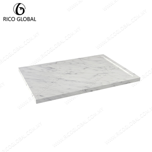 Receveur de douche rectangulaire en marbre avec drain linéaire central, design minimaliste pour installation au sol de la salle de bain - Product Image 4