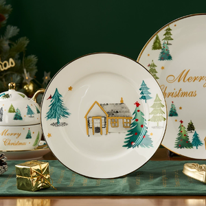 Juego de Vajilla de Cerámica con Diseño de Árbol de Navidad, Apto para Lavavajillas, Ecológico, a Precio Competitivo - Product Image 3